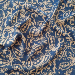 Blusenstoff Satin Velvet Paisley, camel marineblau