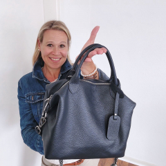 Ledertasche Handtasche gro rechteckig Ringe an den Seiten, dunkelblau