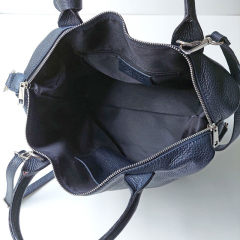 Ledertasche Handtasche gro rechteckig Ringe an den Seiten, dunkelblau